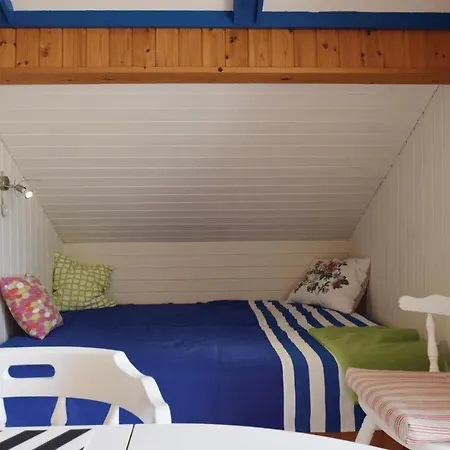 Stunning In Rudkobing W/ 3 Bedrooms Holiday home Spodsbjerg